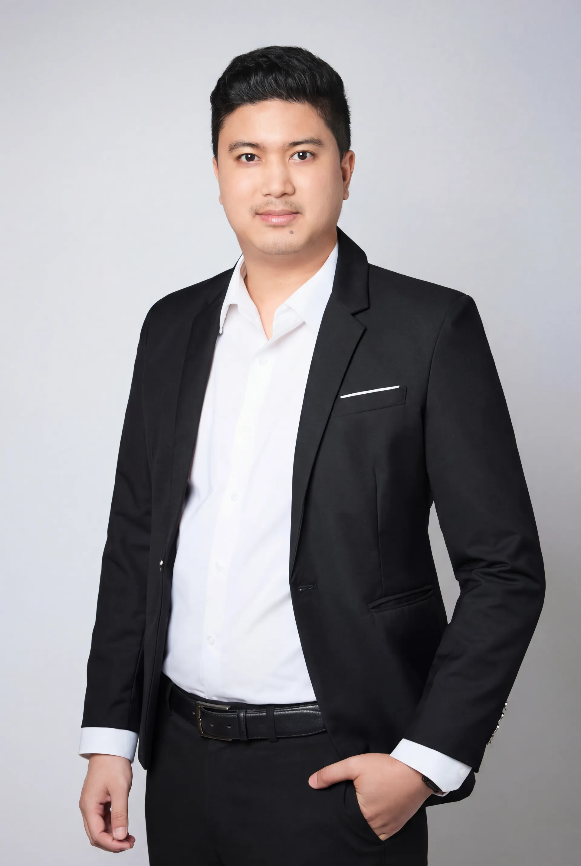 สหรัถ สุขประเสริฐ